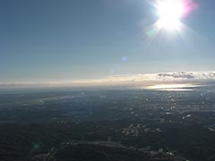 上空からは光る太平洋が・・・