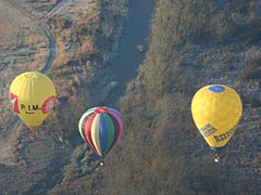 鬼怒川上空のバトル