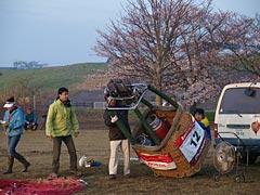 よっしゃ!バスケットを倒すよ!