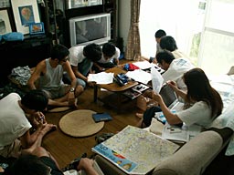 練習フライト後、日本での最後のミーティング